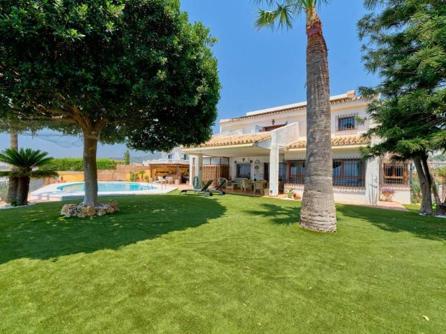 Fantástica villa con espectaculares vistas a Málaga
