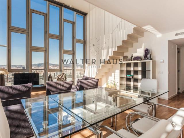Fantástico ático dúplex en primera linea de mar en alquiler en Diagonal Mar, Barcelona