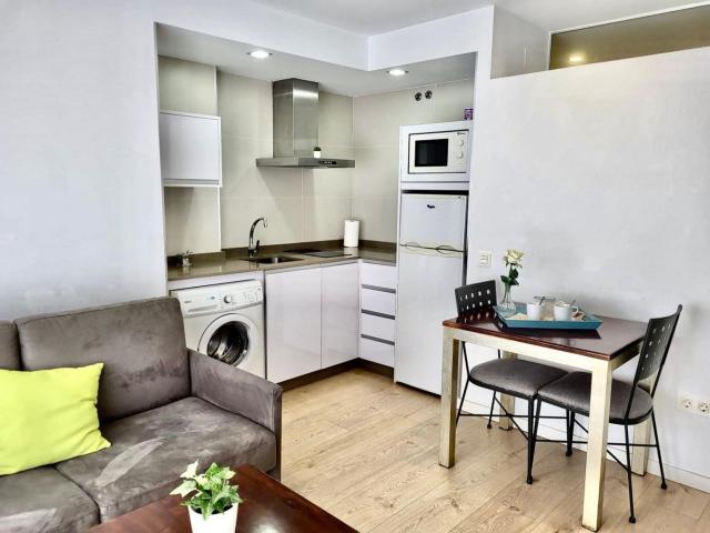 Fantástico apartamento a pie del paseo marítimo Rincon de la Victoria