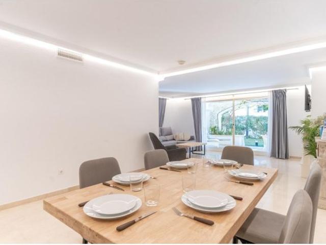 Fantástico Apartamento reformado en resort de lujo en primera línea de Playa