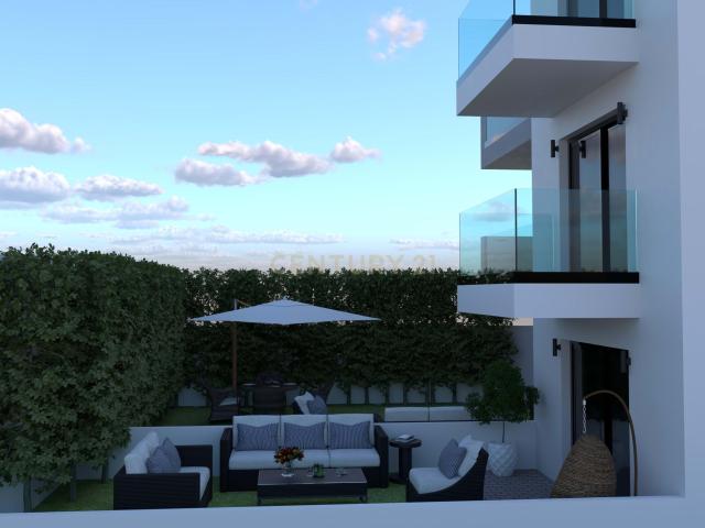 Fantástico Apartamento T1 em Construção