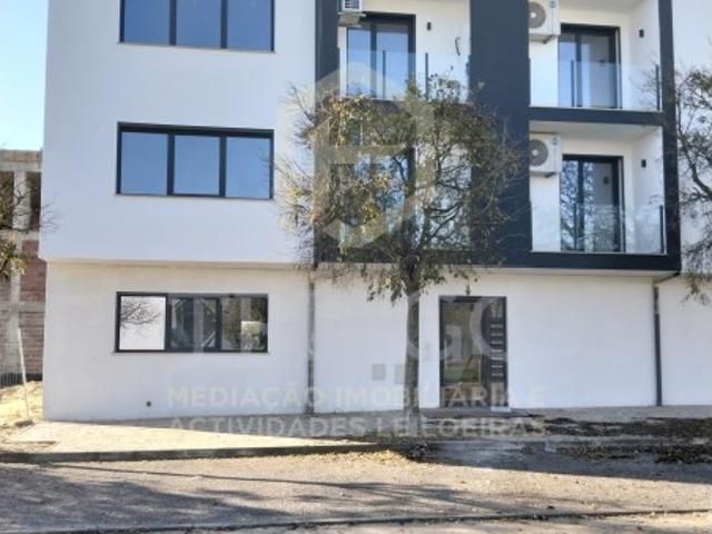 Fantástico Apartamento T2 com Varanda