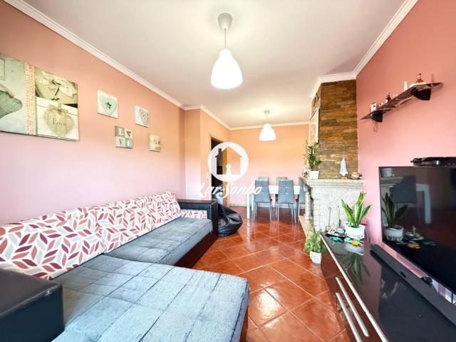 Fantástico Apartamento T3 com Garagem Fechada