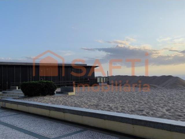 Fantástico apartamento T3 100 m da praia da Póvoa Varzim
