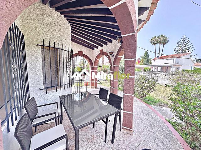 Chalet Independiente en Els Poblets ¡Tu Refugio Mediterrán. 90m² Els Poblets
