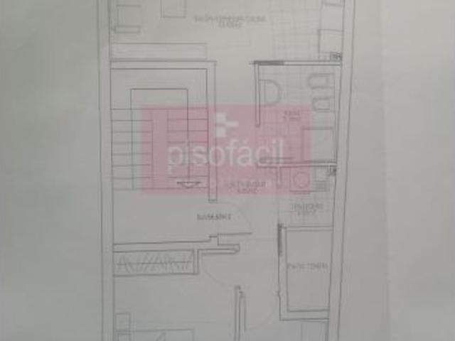 Fantástico dúplex en venta de cinco dormitorios con todos los servicios en plena