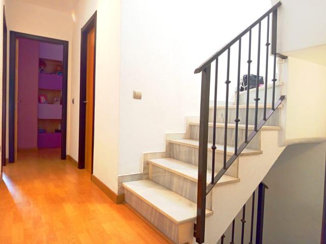 FANTASTICO DUPLEX EN FUENTE AMARGA