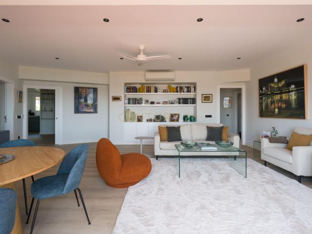 Fantástico piso con terraza en venta!