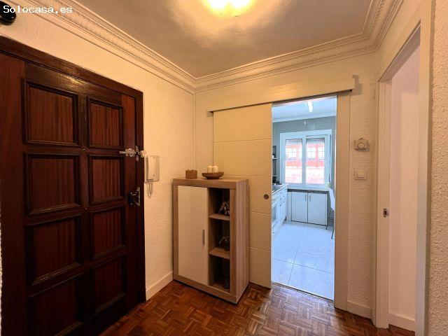FANTÁSTICO PISO EN CALLE TETUÁN, IMPECABLE