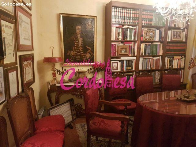 FANTASTICO PISO JUNTO AL AYUNTAMIENTO, CON 5 DORMITORIOS!