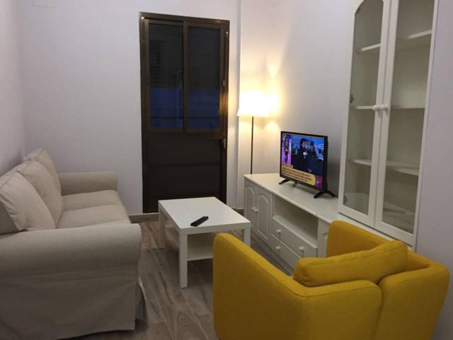 FANTASTICO PISO PARA ESTUDIANTES DE 3 DORMITORIOS/CAMAS DE MATRIMONIO/MUY CENTRICO