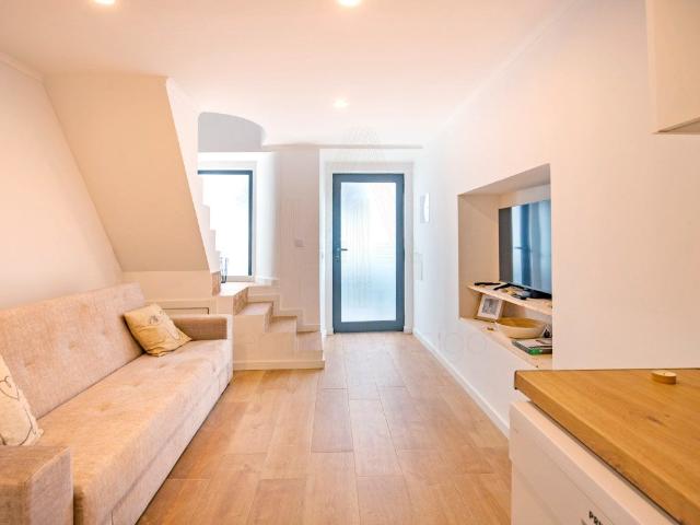 Fantástico prédio no centro de Sesimbra 54m² Santiago Sesimbra