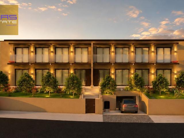 Fantástico T1 com jardim, suite + WC serviço
