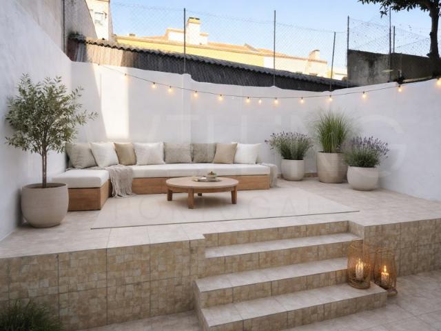 Fantástico T2 com Terraço na Venteira Totalmente Remodelado
