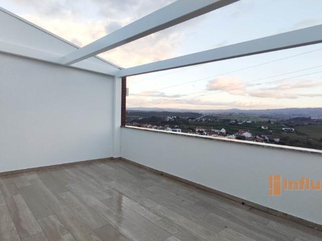 Fantástico T3 Duplex com terraço em local tranquilo na zona baixa da cidade da Covilhã