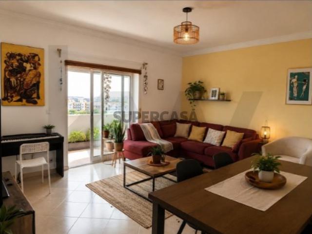 Fantástico T3 Remodelado na Arrentela Seixal