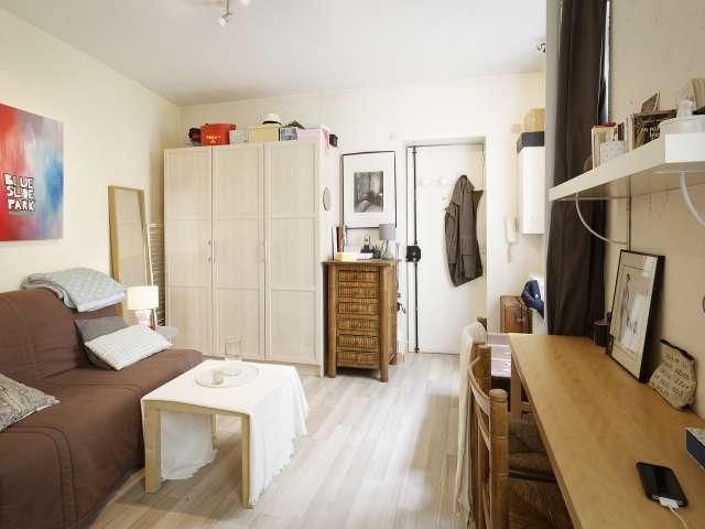 Fantastique appartement studio à louer à Montmartre Paris