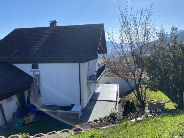 Fantastische 2,5 Zi Gartenwohnung im ZFH
