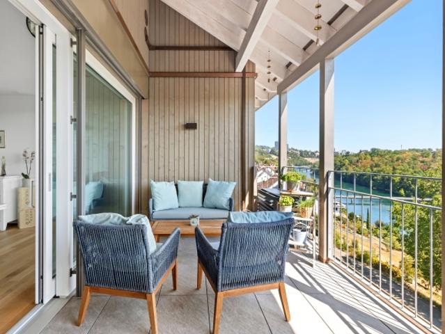 Fantastische 4 Zimmer Maisonette Wohnung mit Rheinblick