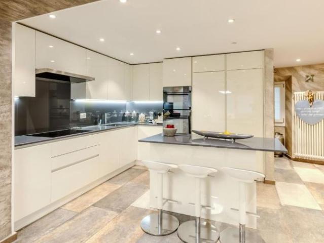 Fantastisches 5.5 Zimmer Einfamilienhaus in Melide, Kanton TI