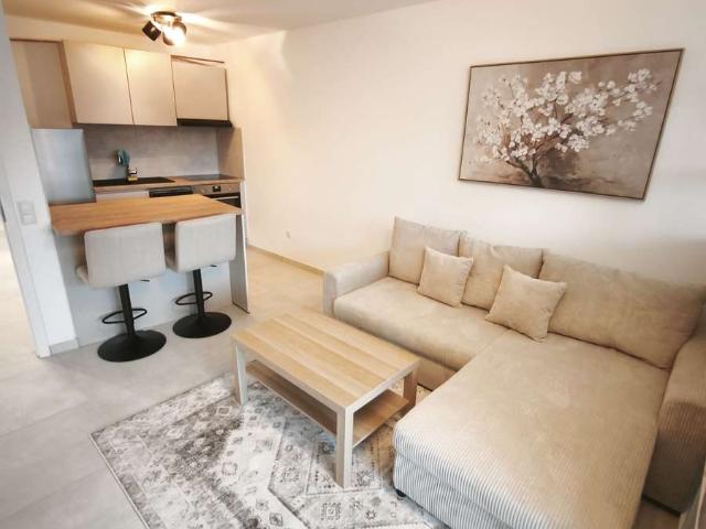 Fancy Apartment* NEU Kernsaniert TOP Kapitalanlage 6% Rendite *Beste LAGE* inkl.Stellplatz