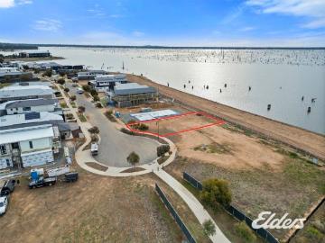 FANCY ENDLESS WATERVIEWS?