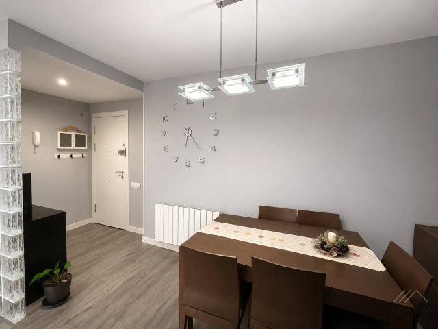 Fabter Realty presenta: luz, amplitud y confort en un piso de 3 habitaciones con suite y balcón