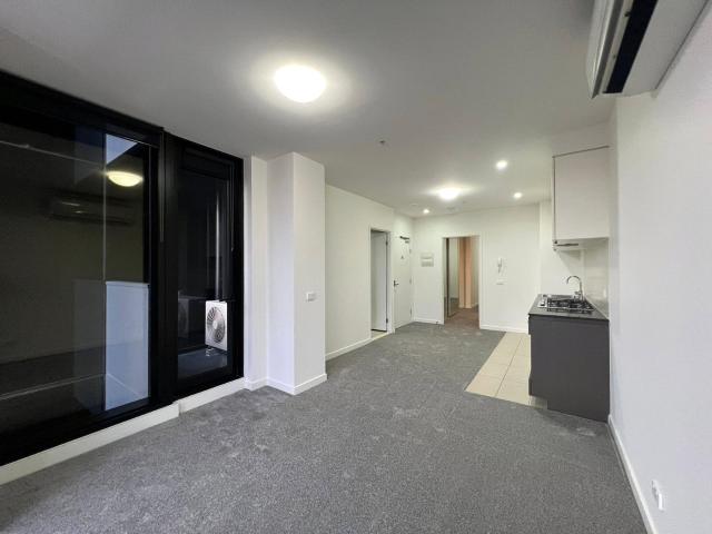 Fabulous 1 Bedroom apartment with 2 Toilets!