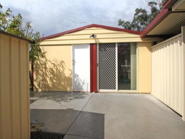 FABULOUS 1BR GRANNY FLAT