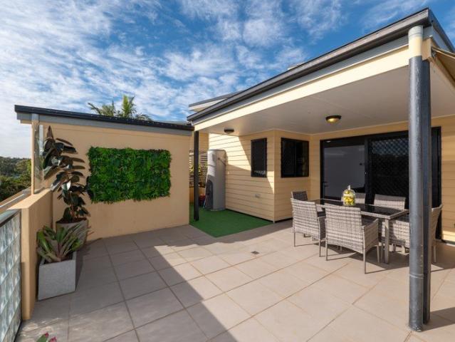 Fabulous Aspect, Great Location, Elevated Position