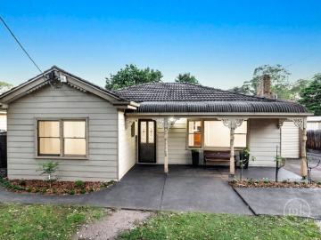 Fabulous Appeal In A Location You'll Love!