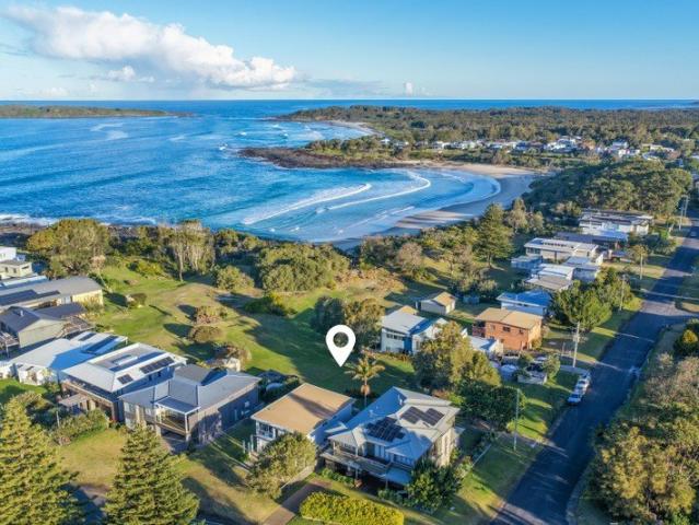 Fabulous Beachside 970 sqmtr Vacant Block