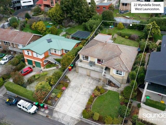 Fabulous city views 4 bed, 2 bath