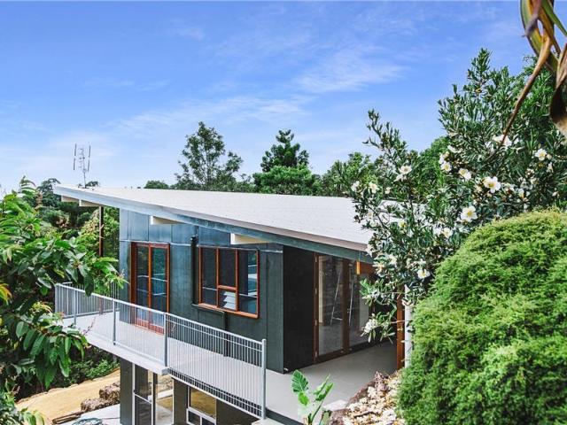 Fabulous Contemporary Duplex