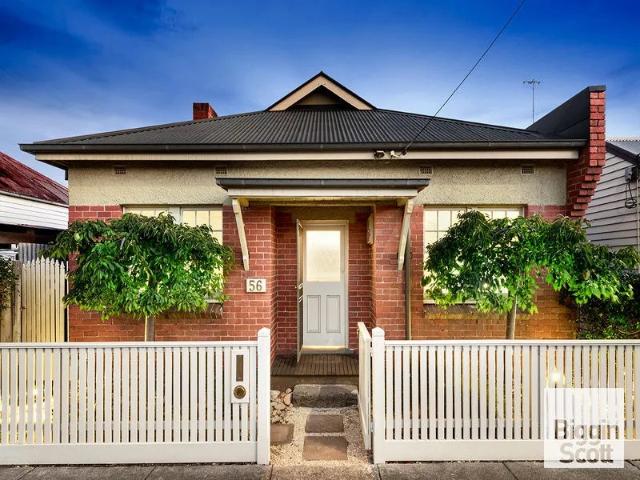 FABULOUS DOUBLE FRONTED BRICK HOME!