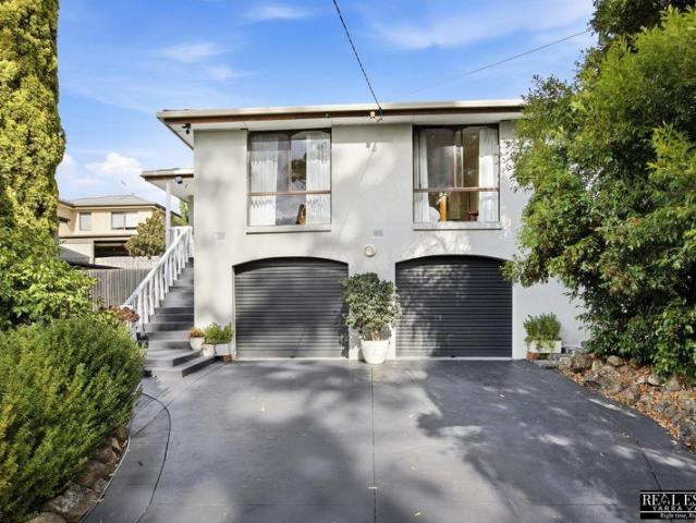 Fabulous family abode with dual living
