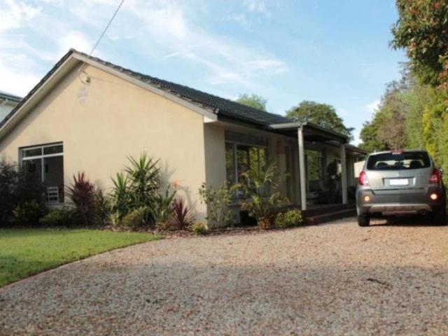 FABULOUS FAMILY HOME!