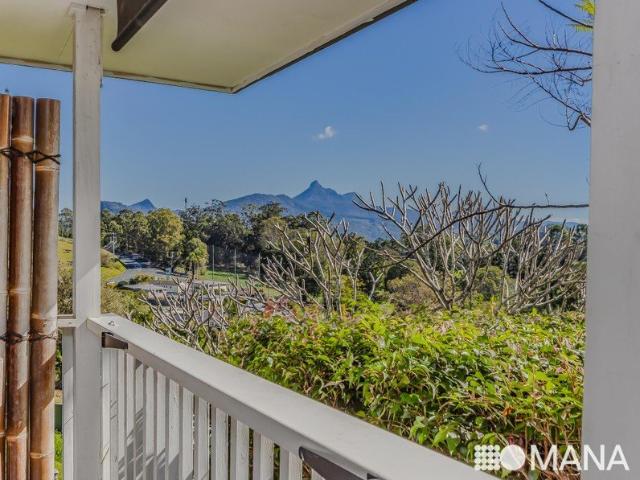 Fabulous Family Home with Breathtaking Views!