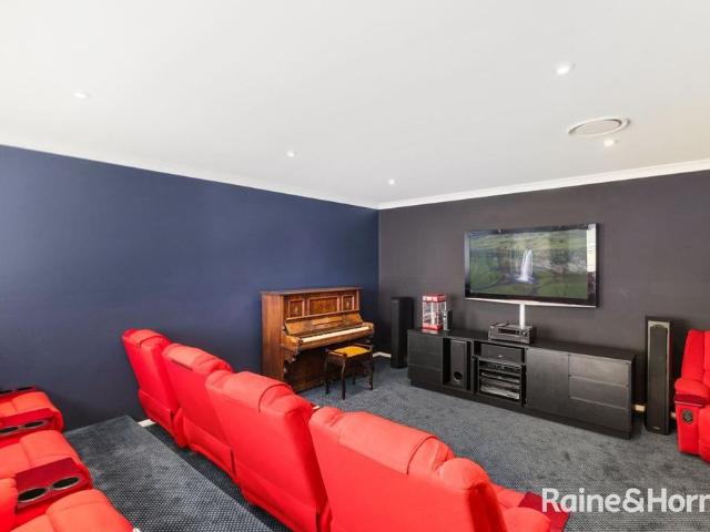 Fabulous Family Home with Pool