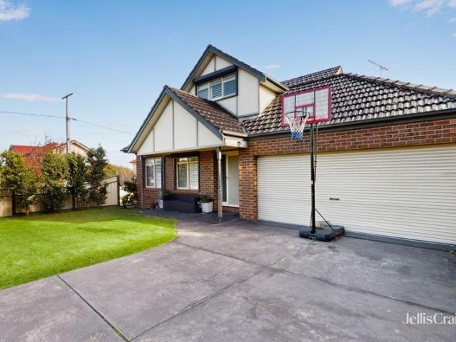 Fabulous Family Home in Enviable Location