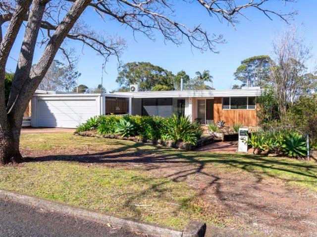 Fabulous Family Home in Rangeville!