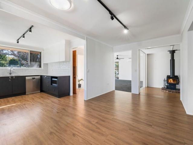 Fabulous Family Home in Rangeville!