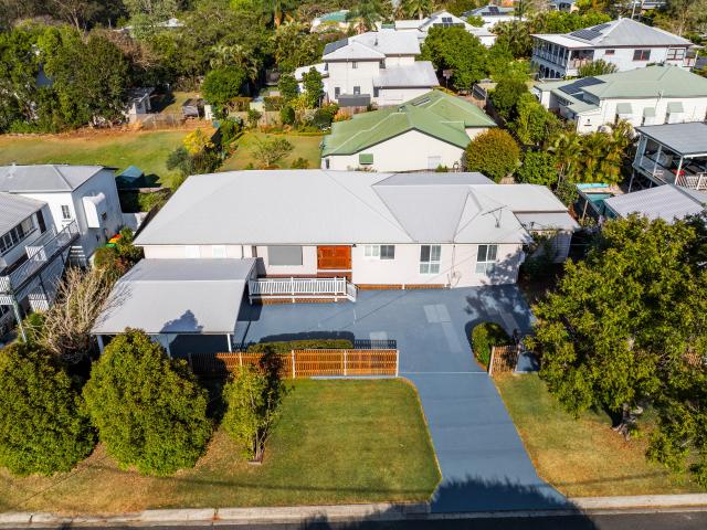 Fabulous Family Living in the Heart of Corinda