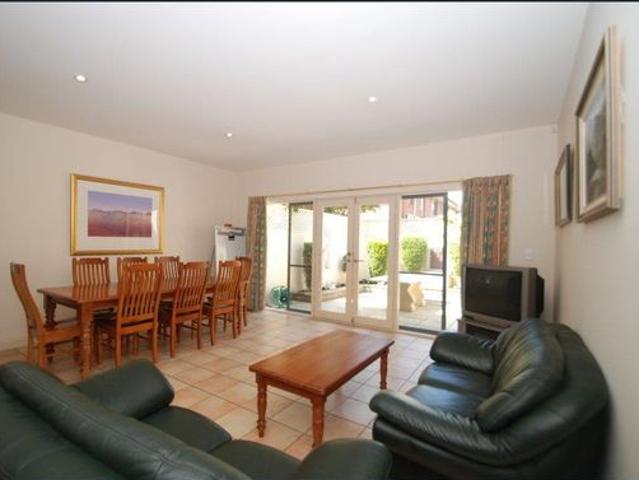 Fabulous Generous Sized Townhouse in a Fantastic Location!