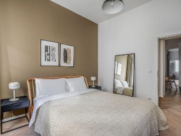Fabulous Meidling 2BR Furnished & Equipped, Vienna Amsterdam Apartments for Rent