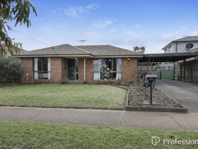 FABULOUS OPPORTUNITY FOR FIRST HOME BUYER OR INVESTOR