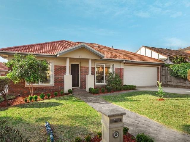 FABULOUS PLACE TO LIVE AND PLAY! *PROPERTY IS UNFURNISHED