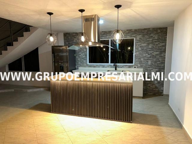 Fabulosa Casa Finca En Arriendo Sector Copacabana Cod: 33686