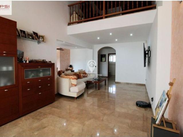 FABULOSA CASA IDEAL PARA DOS O TRES FAMILIAS