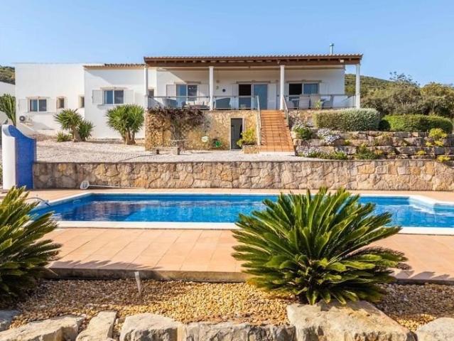 Fabulosa moradia com piscina e vistas fantásticas 252m² Conceição e Estói
